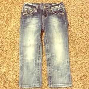 Miss Me denim capris